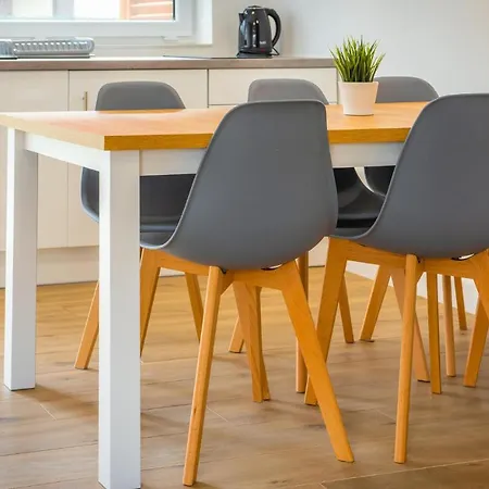 Casa de Férias Cozy In With Kitchen Rewal