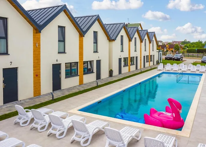 Cozy In With Kitchen بيت للعطل